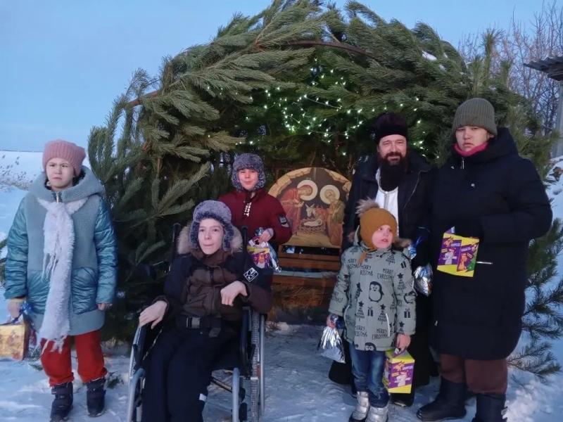 В ОРГАНИЗАЦИЯХ СОЦИАЛЬНОЙ СФЕРЫ ПРОШЛИ МЕРОПРИЯТИЯ, ПОСВЯЩЕННЫЕ ПРАЗДНОВАНИЮ РОЖДЕСТВА, ДЛЯ ДЕТЕЙ И ВЗРОСЛЫХ